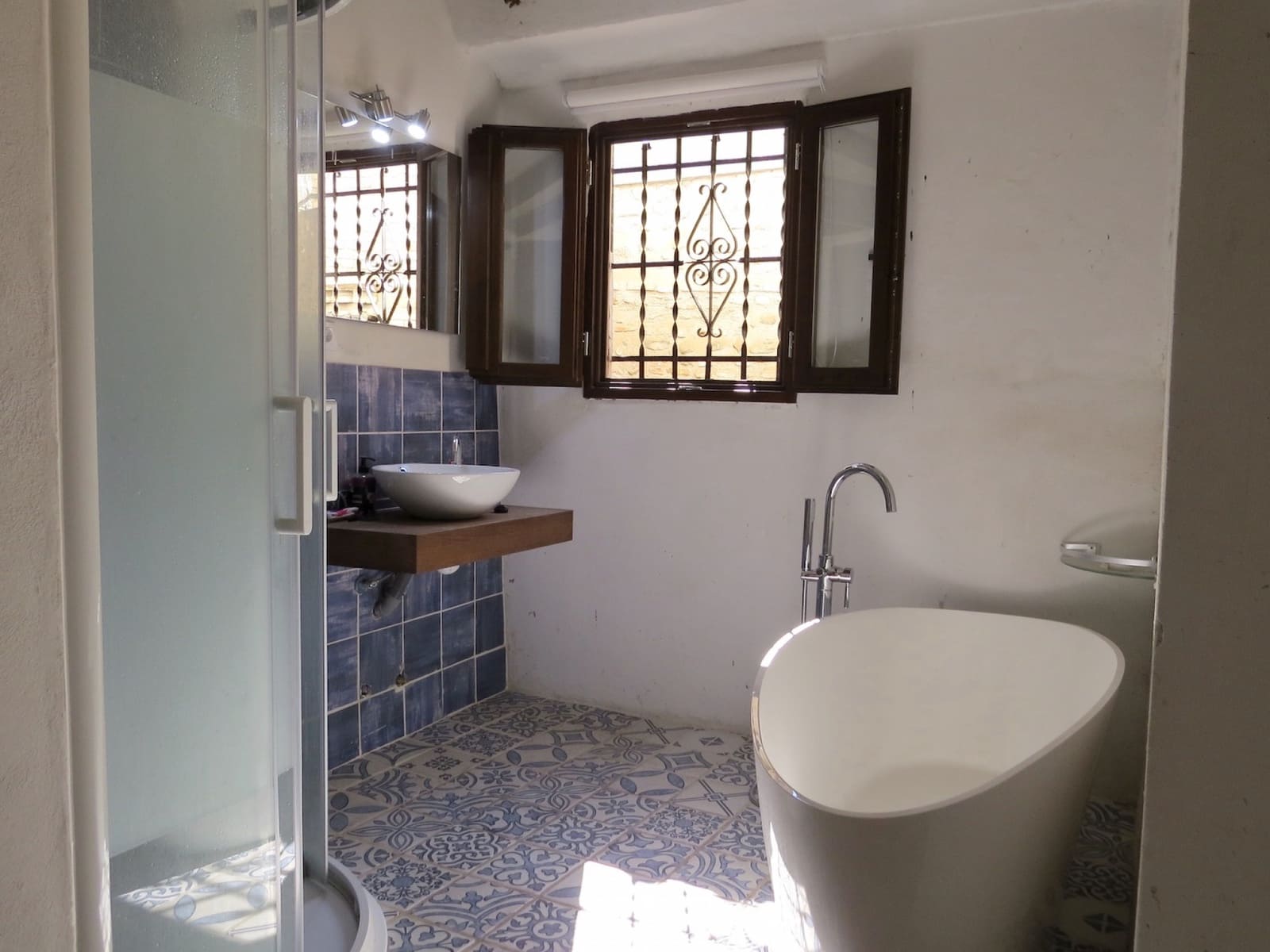 5 soveværelse Byhus til salg i Granada by - € 300.000 (Ref: 7040058)