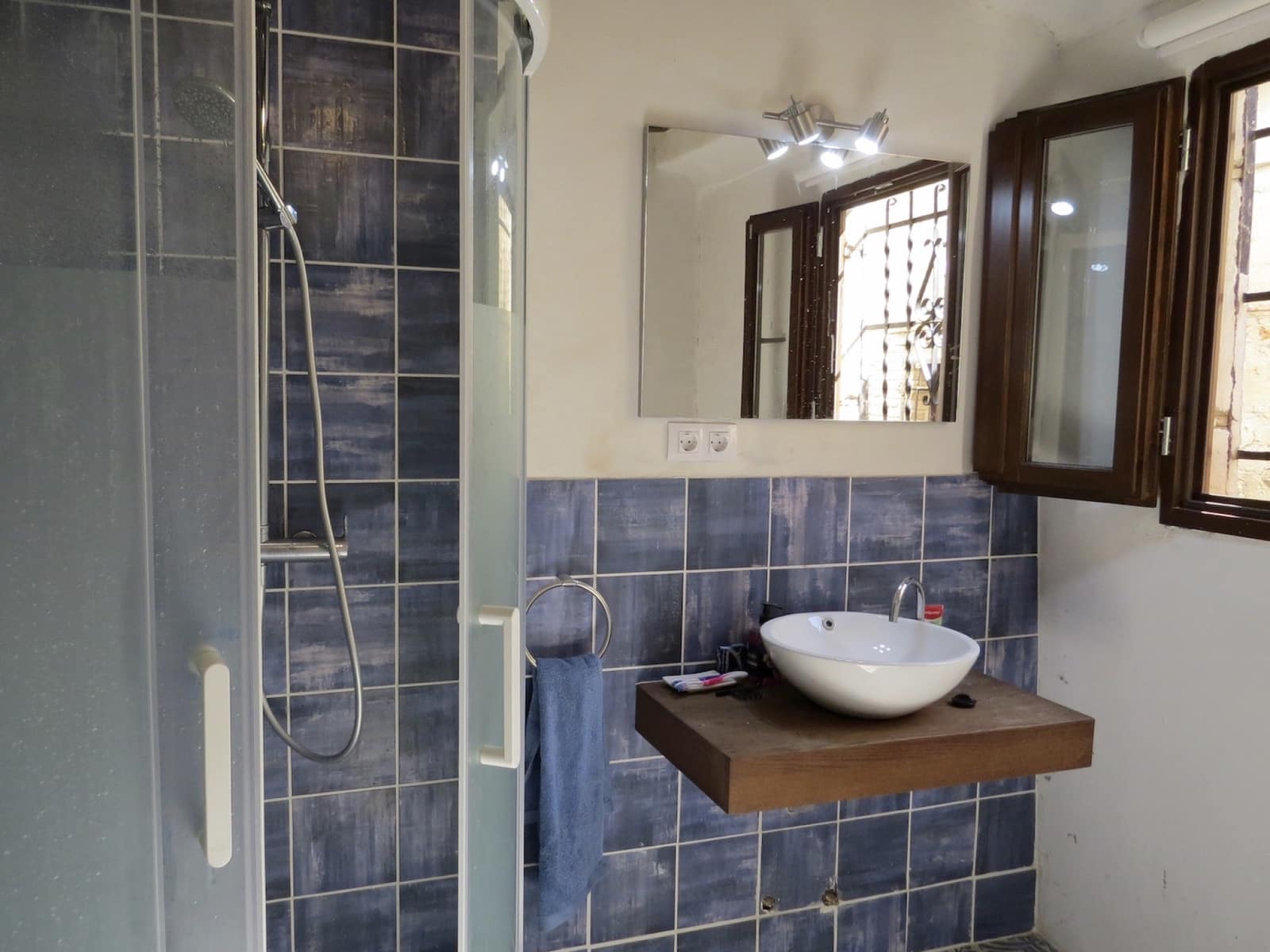 5 soveværelse Byhus til salg i Granada by - € 300.000 (Ref: 7040058)