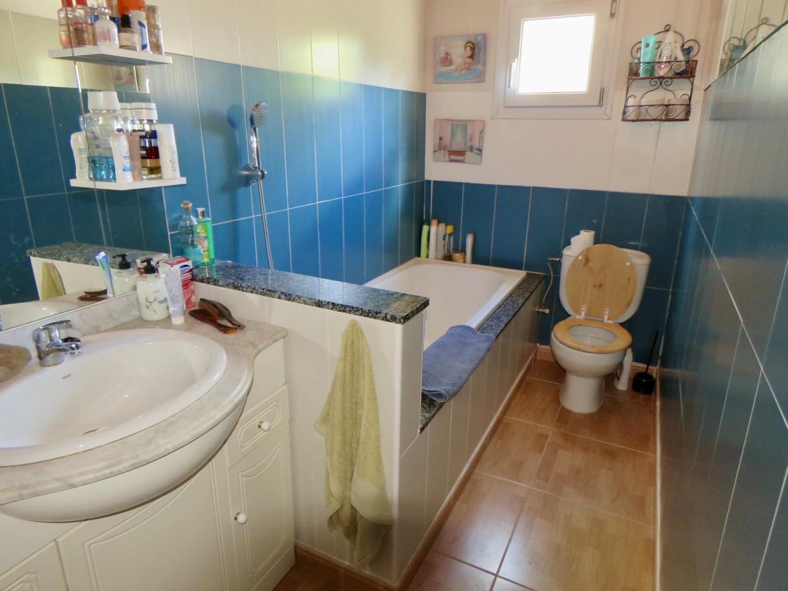 7 soveværelse Finca/Landehus til salg i Montefrio med swimmingpool garage - € 450.000 (Ref: 7131315)