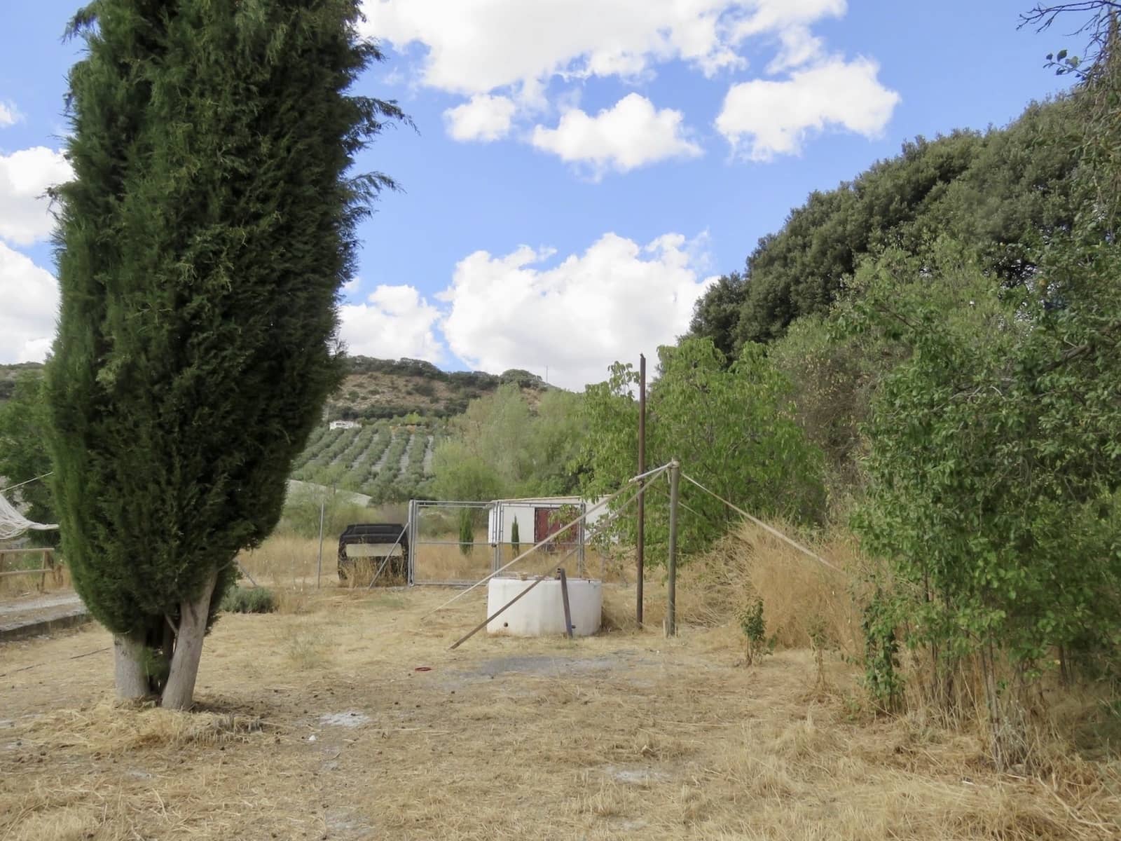 7 soveværelse Finca/Landehus til salg i Montefrio med swimmingpool garage - € 450.000 (Ref: 7131315)