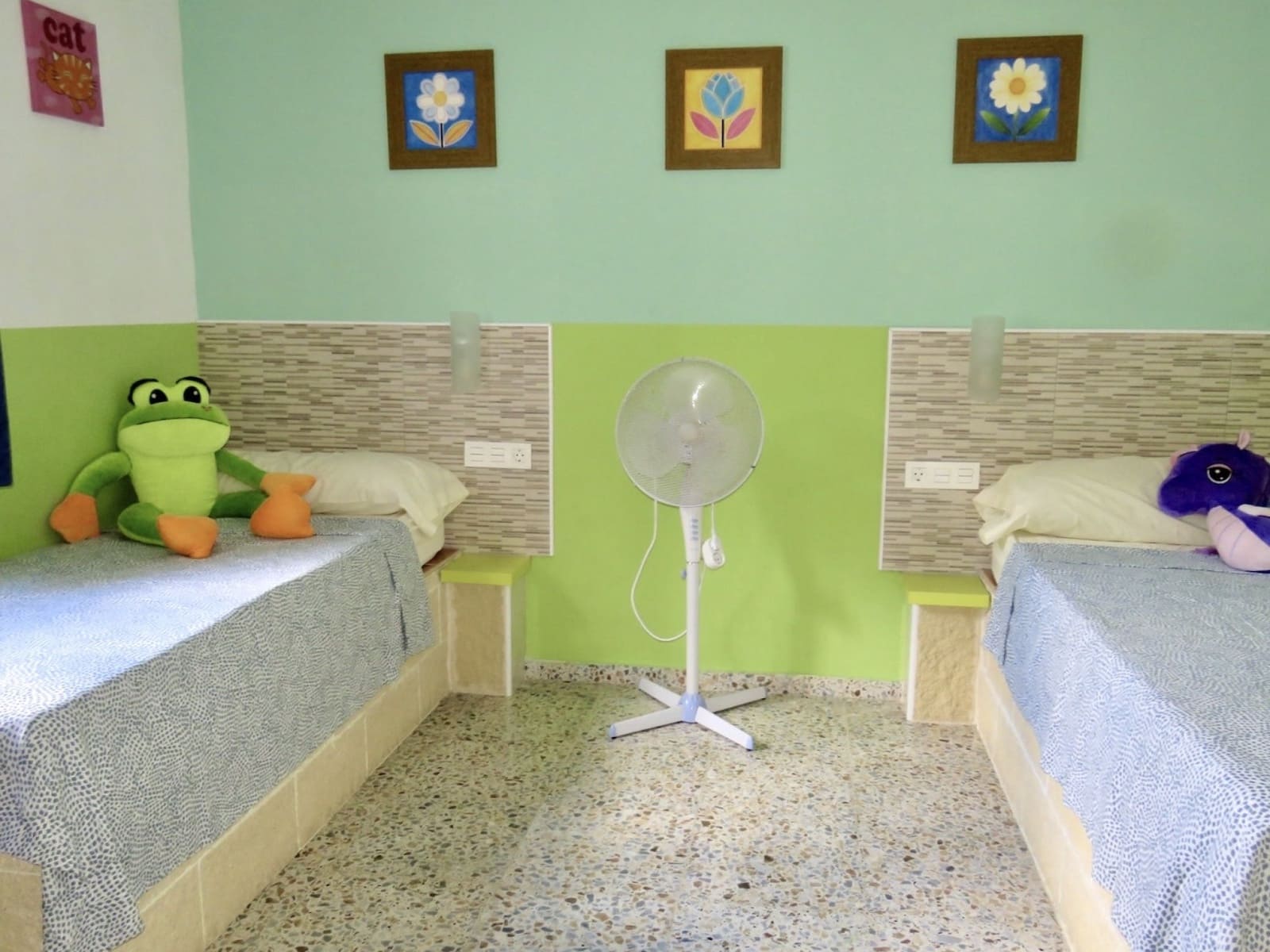 7 soveværelse Finca/Landehus til salg i Montefrio med swimmingpool garage - € 450.000 (Ref: 7131315)