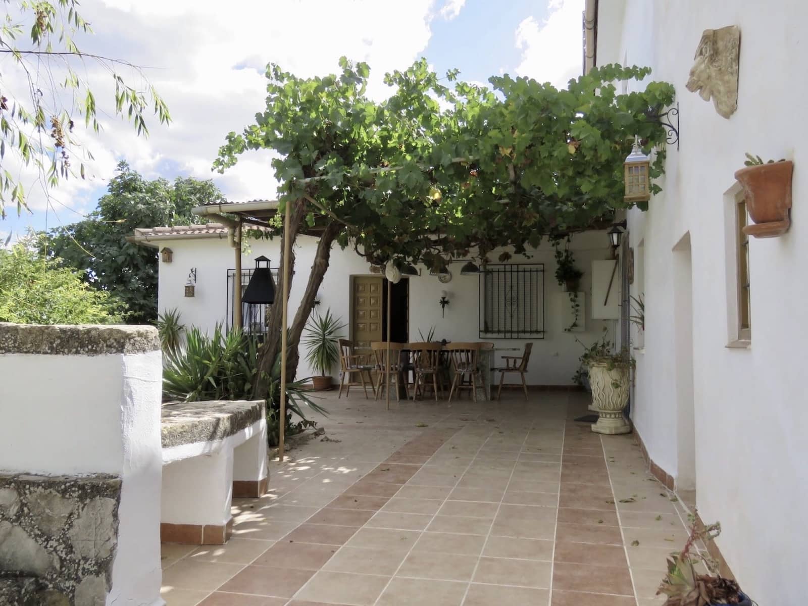 7 soveværelse Finca/Landehus til salg i Montefrio med swimmingpool garage - € 450.000 (Ref: 7131315)