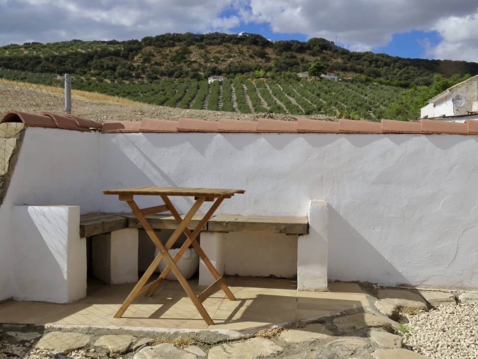 7 soveværelse Finca/Landehus til salg i Montefrio med swimmingpool garage - € 450.000 (Ref: 7131315)