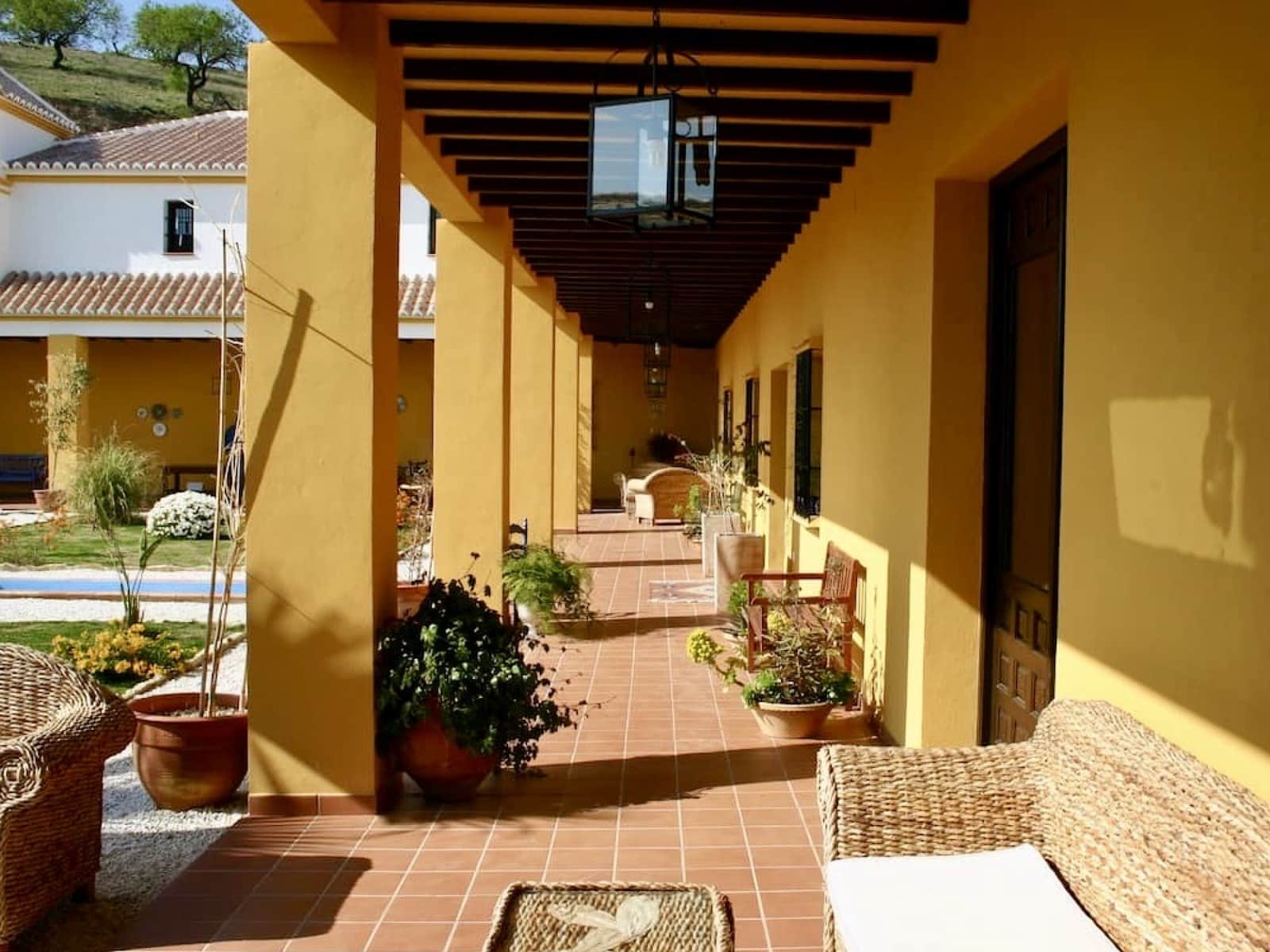 13 quarto Hotel para venda em Almogia com piscina - 2 200 000 € (Ref: 7391816)