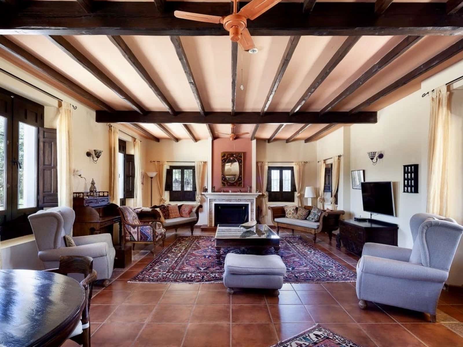 13 quarto Hotel para venda em Almogia com piscina - 2 200 000 € (Ref: 7391816)