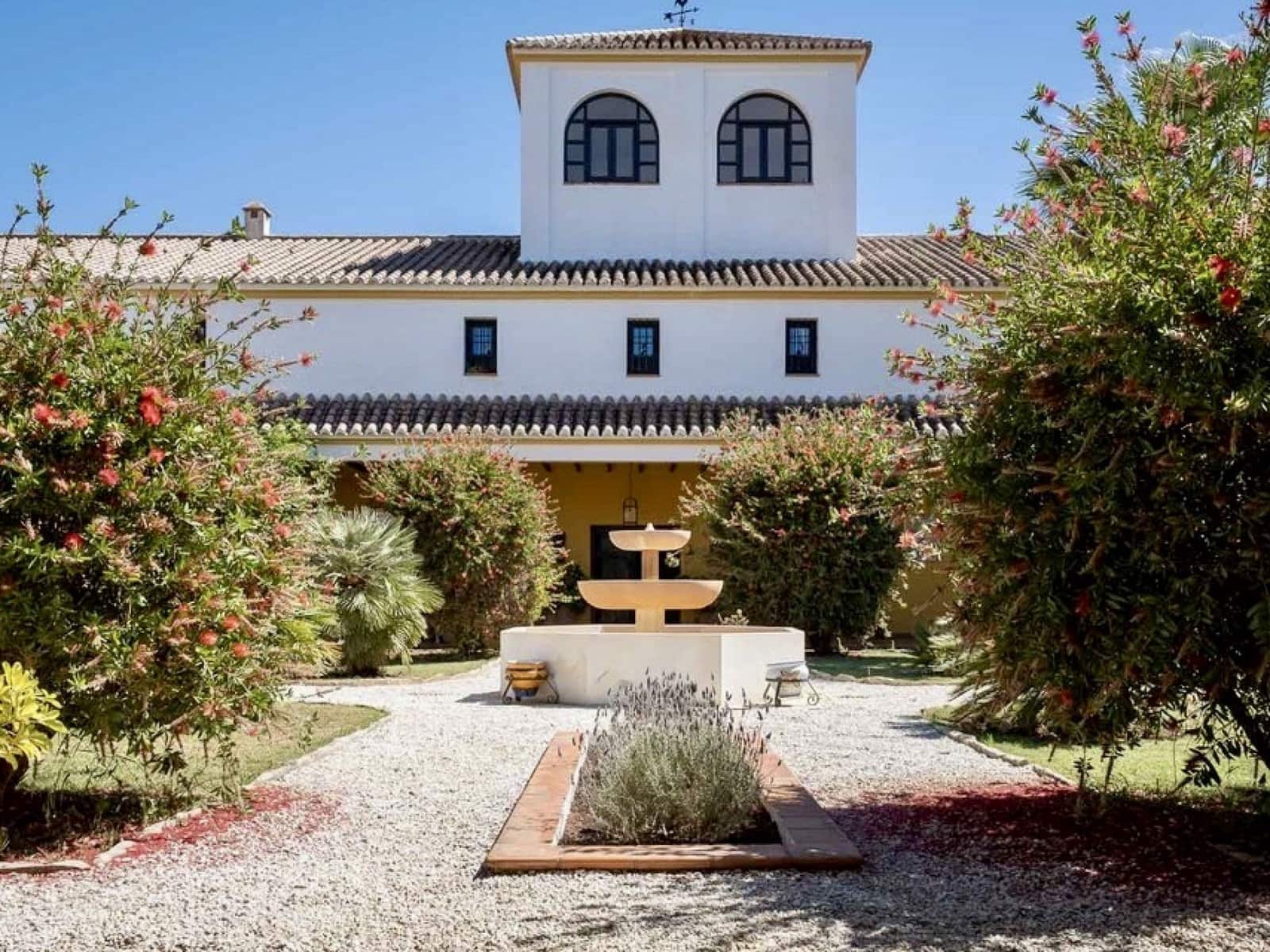 13 quarto Hotel para venda em Almogia com piscina - 2 200 000 € (Ref: 7391816)