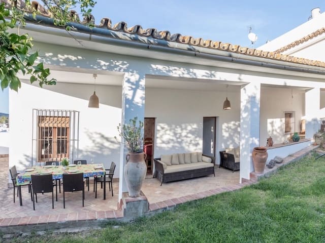 6 bedroom Townhouse for sale in La Puebla de los Infantes with garage - € 500,000 (Ref: 7418092)
