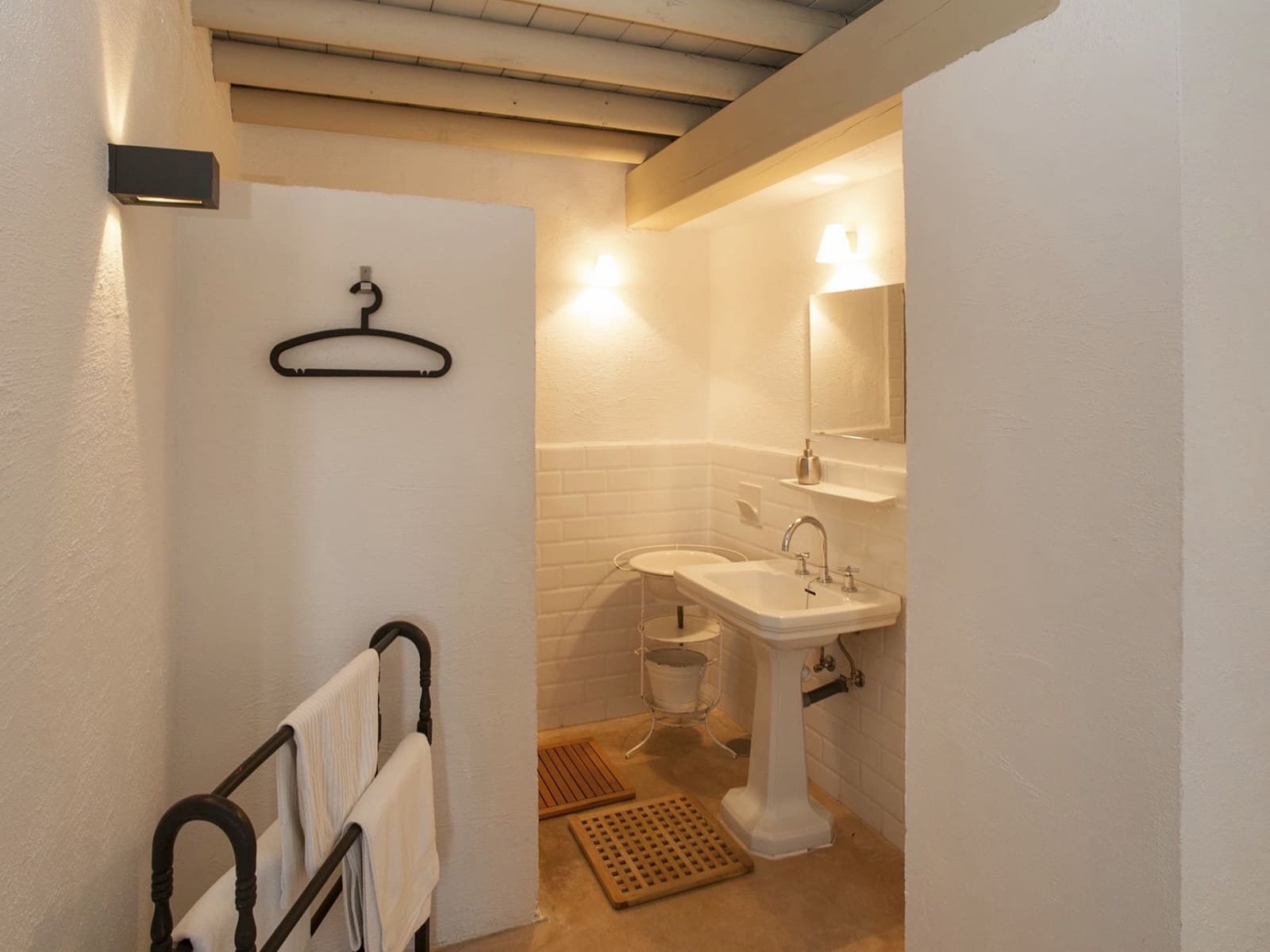 12 chambre Finca/Maison de Campagne à vendre à Constantina avec piscine - 1 650 000 € (Ref: 7429865)