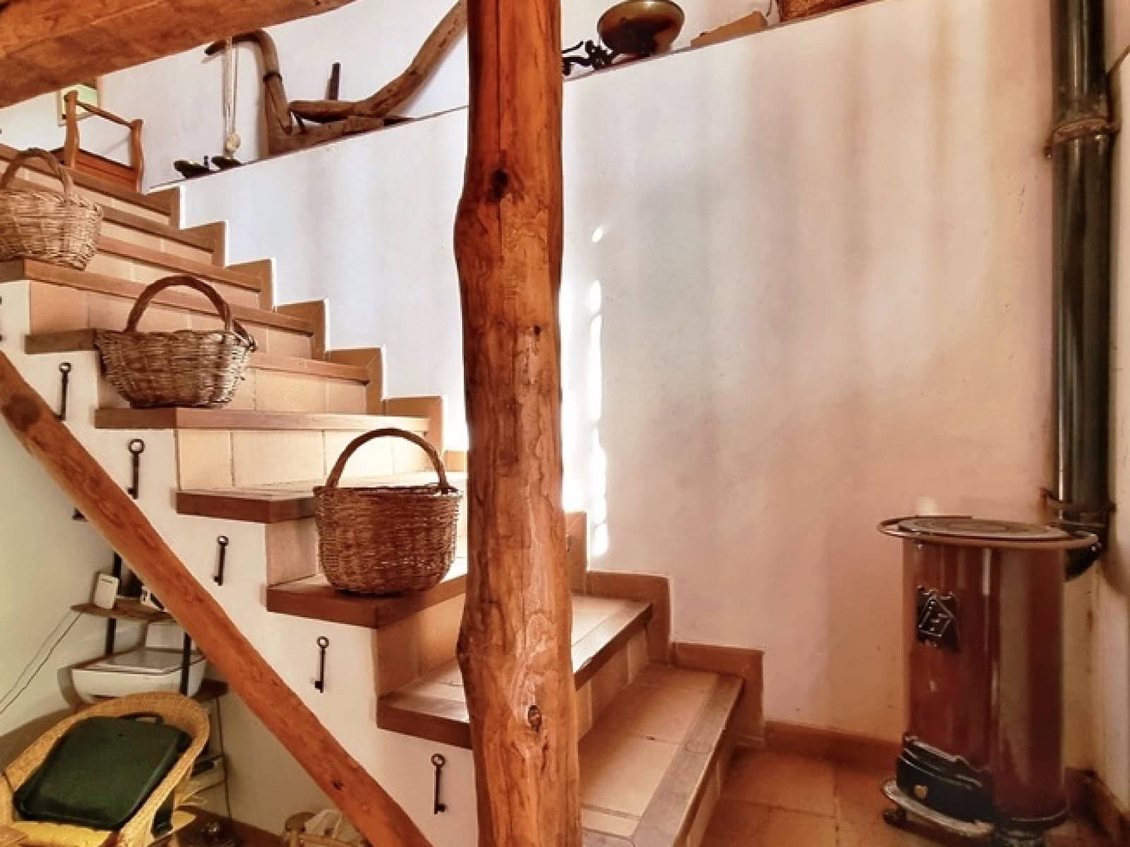 4 soveværelse Finca/Landehus til salg i La Nava med swimmingpool - € 520.000 (Ref: 7437588)