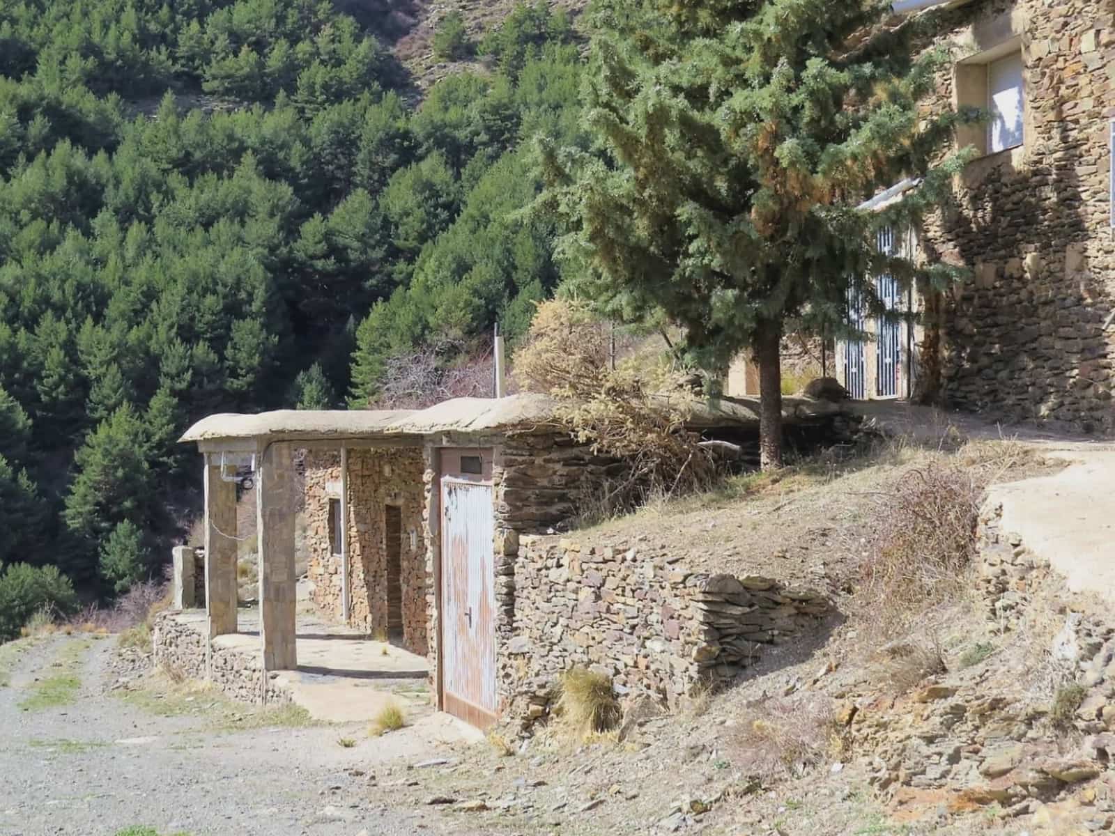 9 quarto Quinta/Casa Rural para venda em Laroles com garagem - 210 000 € (Ref: 7462830)