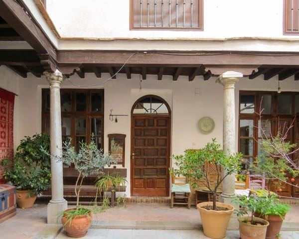 8 soverom Hus til salgs i Granada by - € 1 300 000 (Ref: 7480751)