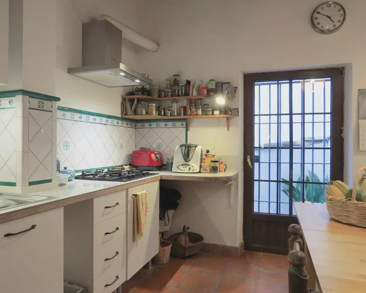 8 soveværelse Byhus til salg i Granada by med swimmingpool - € 1.300.000 (Ref: 7480751)