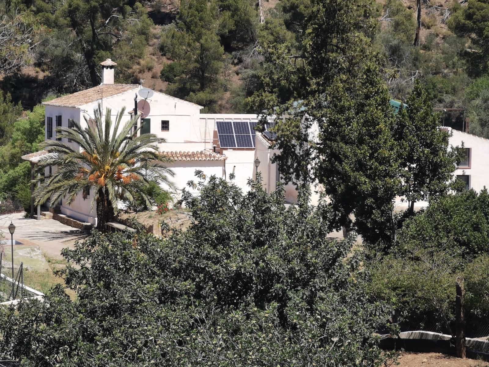 9 soverom Finca/Herregård til salgs i Colmenar med svømmebasseng garasje - € 850 000 (Ref: 7585685)