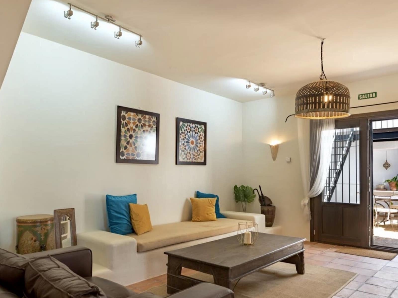 5 soveværelse Finca/Landehus til salg i Zagra med swimmingpool - € 675.000 (Ref: 7593970)