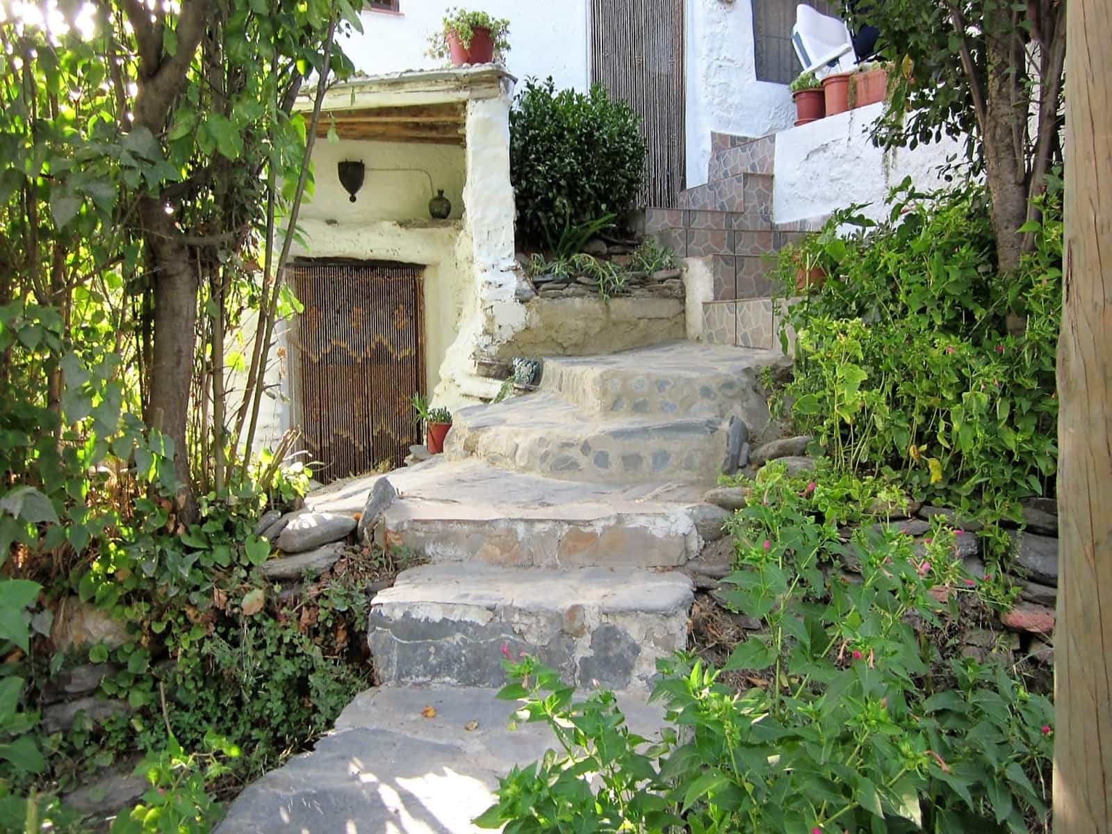 4 soveværelse Byhus til salg i Cadiar - € 190.000 (Ref: 7723179)