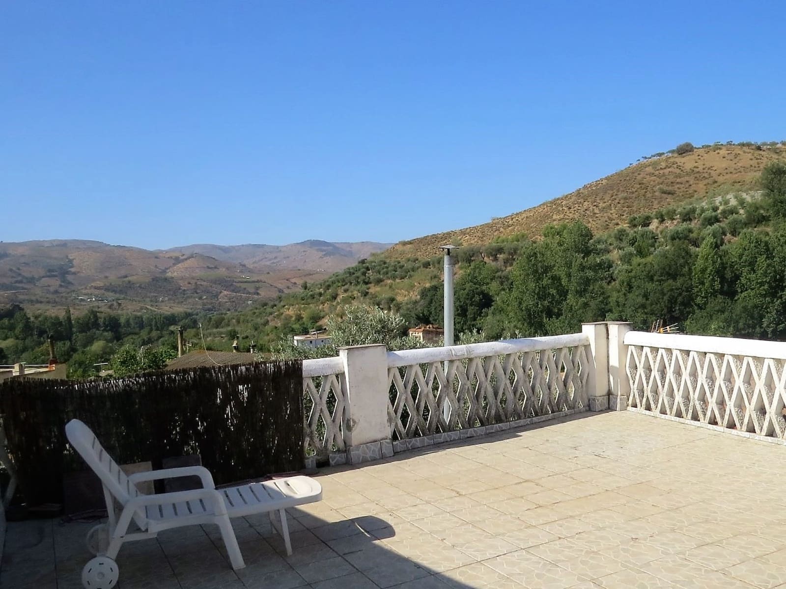 4 soveværelse Byhus til salg i Cadiar - € 190.000 (Ref: 7723179)