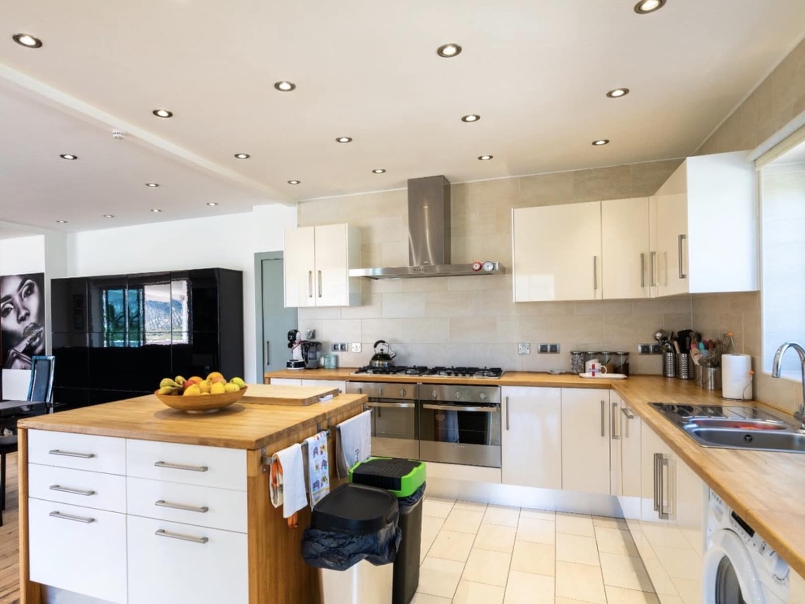 6 soveværelse Villa til salg i Iznajar med swimmingpool garage - € 825.000 (Ref: 7786634)