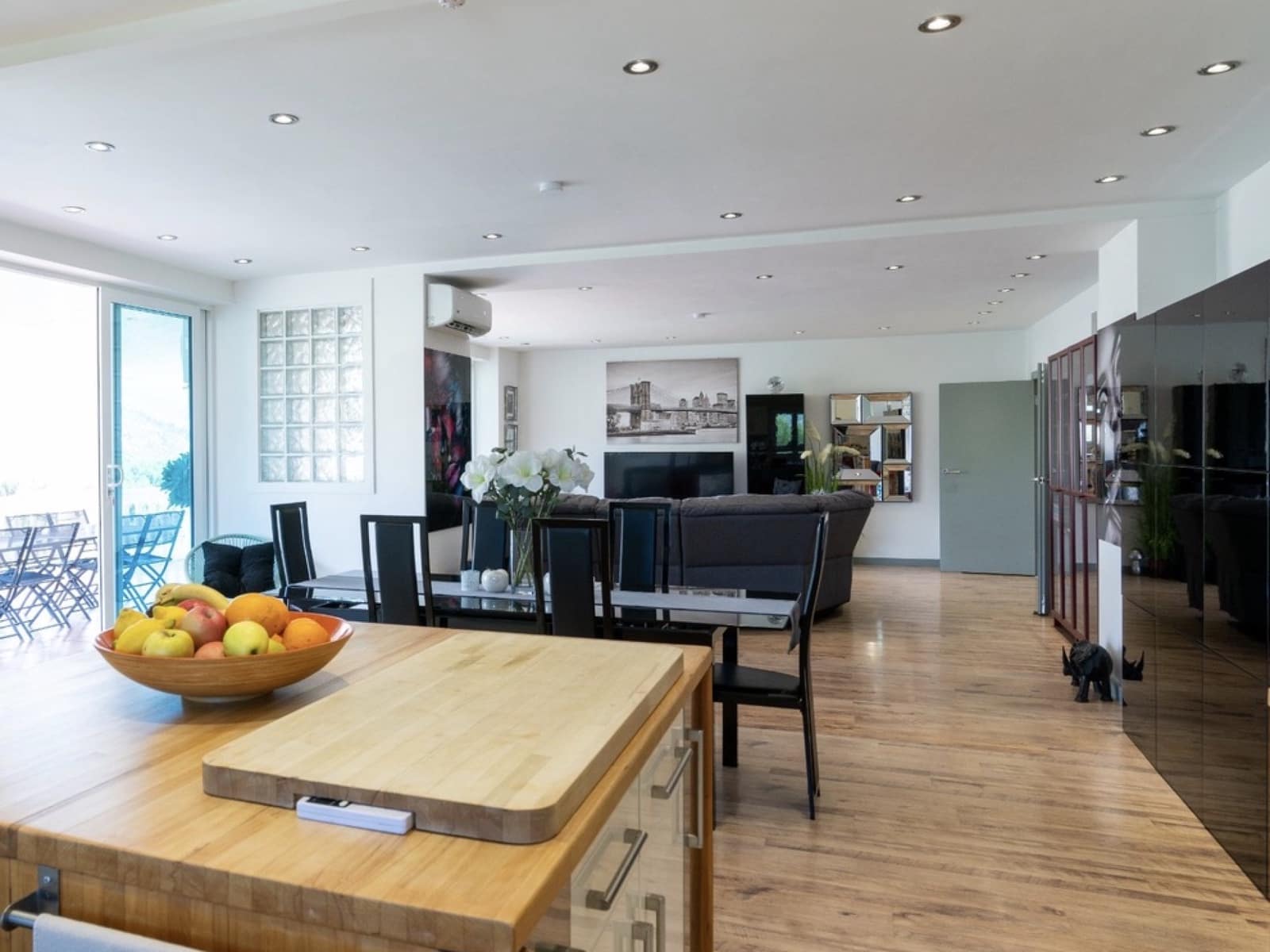 6 soveværelse Villa til salg i Iznajar med swimmingpool garage - € 825.000 (Ref: 7786634)