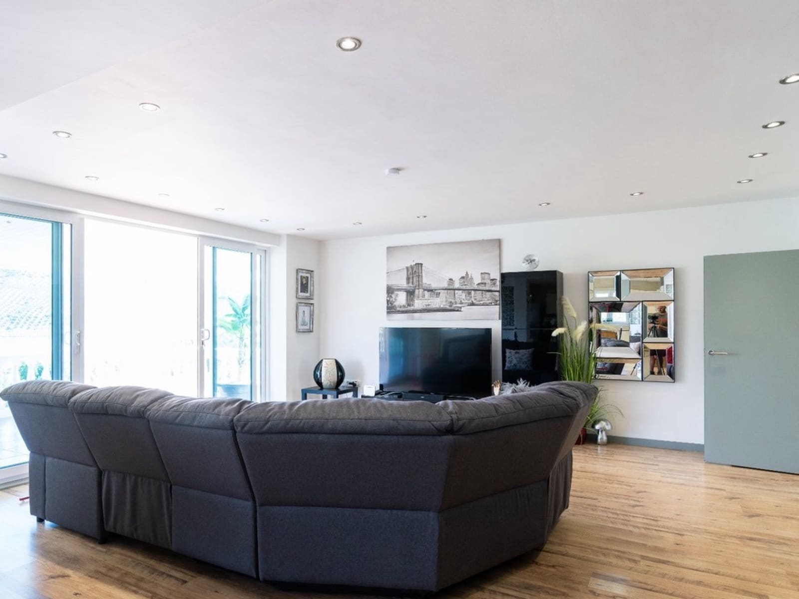 6 soveværelse Villa til salg i Iznajar med swimmingpool garage - € 825.000 (Ref: 7786634)