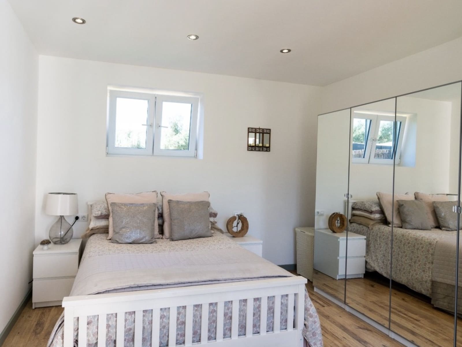 6 soveværelse Villa til salg i Iznajar med swimmingpool garage - € 825.000 (Ref: 7786634)