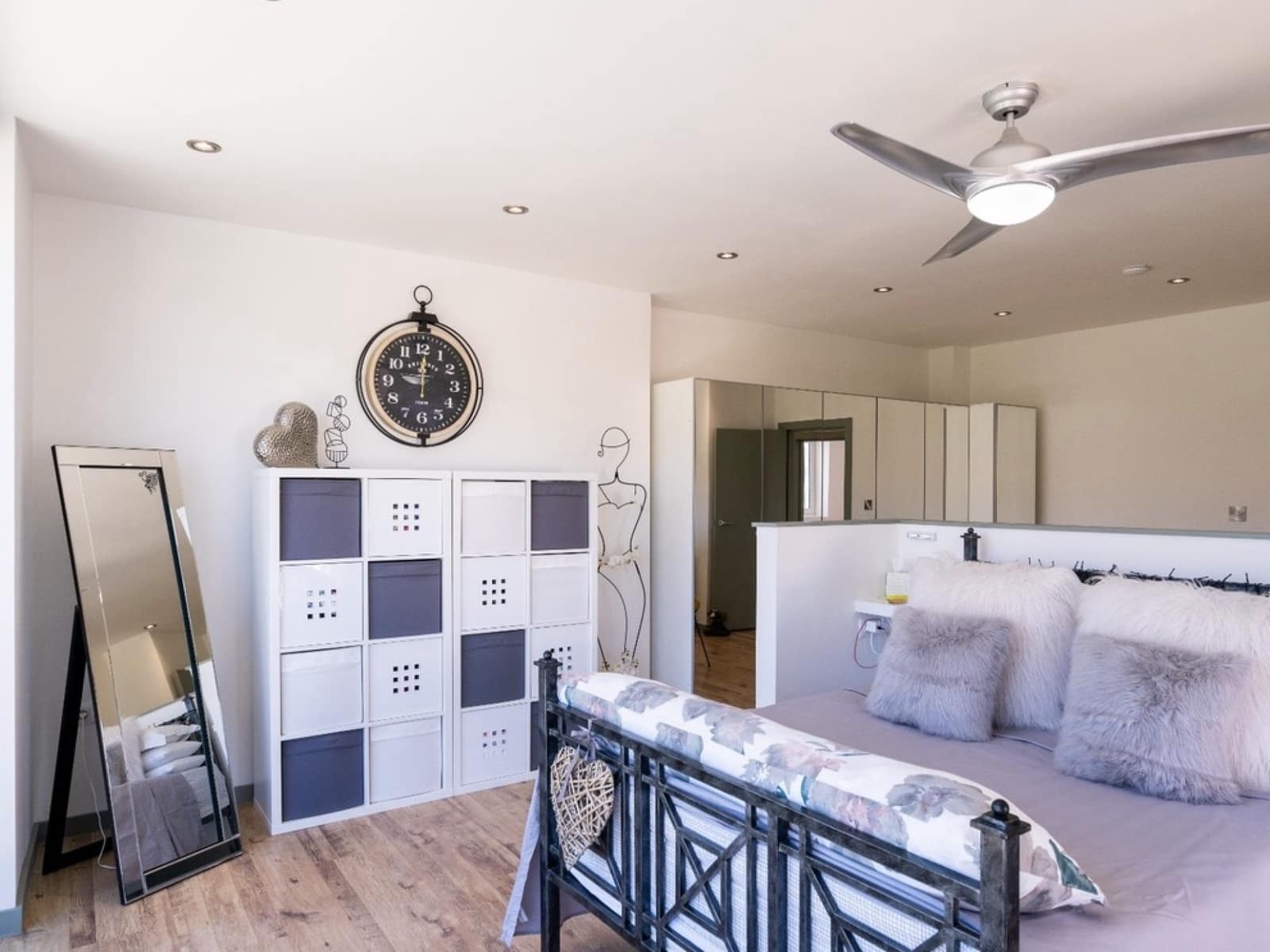 6 soveværelse Villa til salg i Iznajar med swimmingpool garage - € 825.000 (Ref: 7786634)