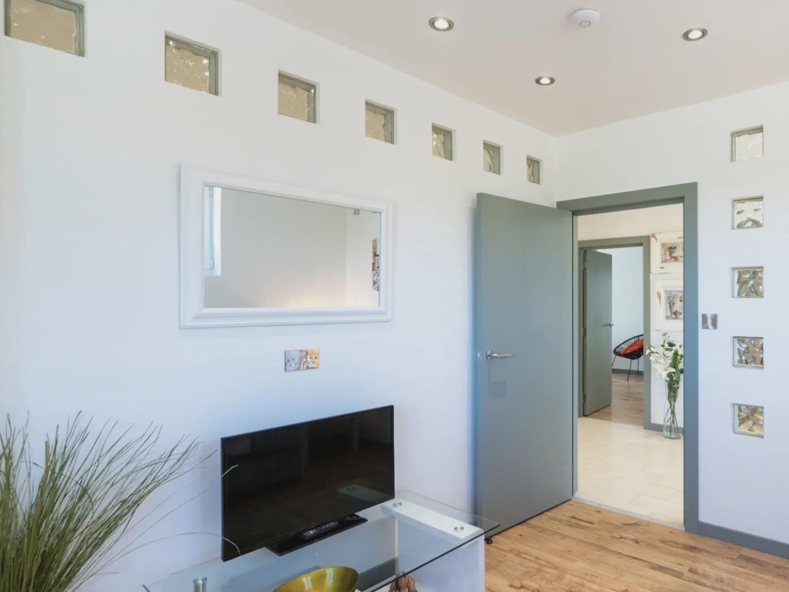 6 soveværelse Finca/Landehus til salg i Iznajar med swimmingpool garage - € 825.000 (Ref: 7786634)