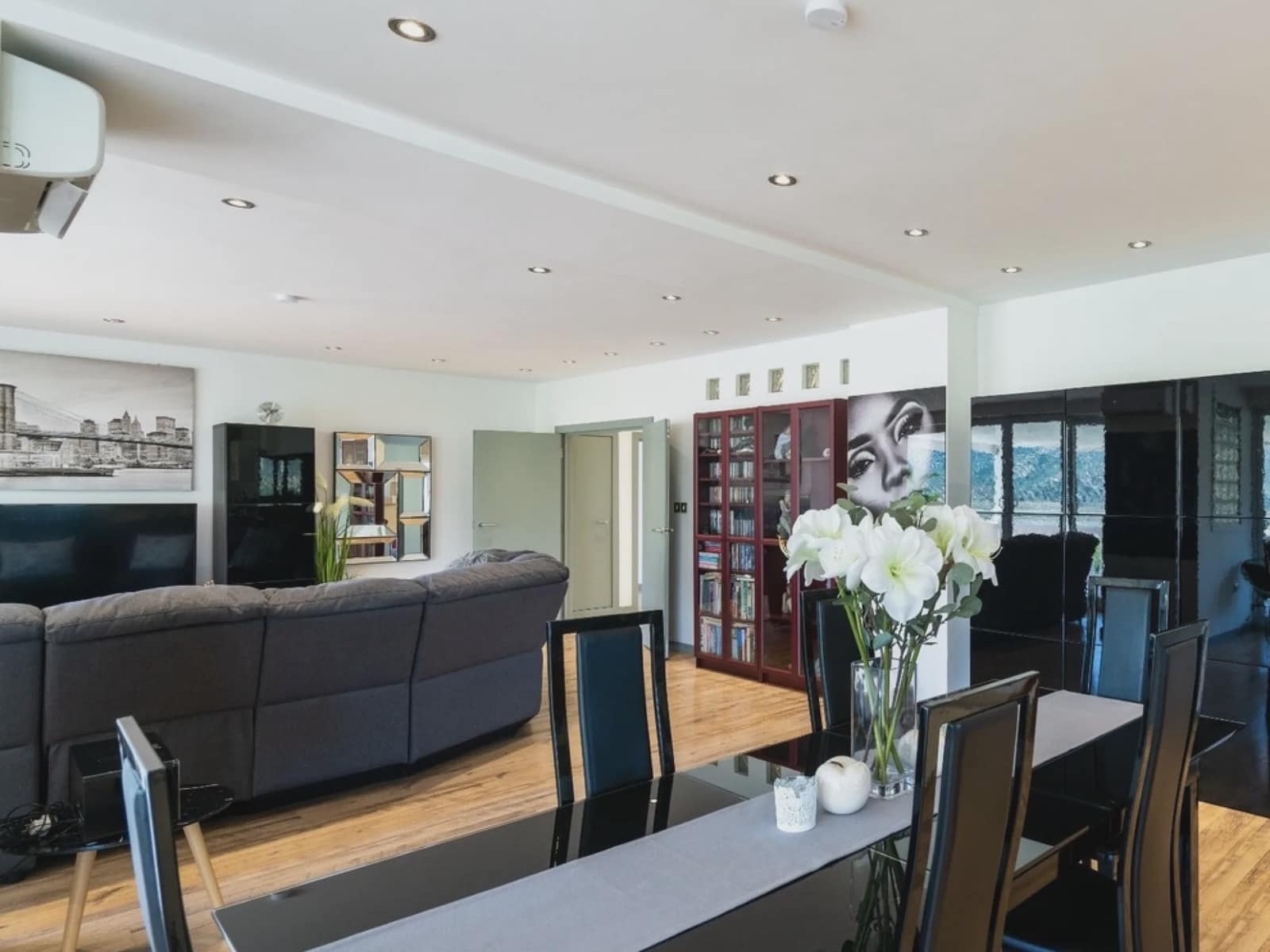 6 soveværelse Finca/Landehus til salg i Iznajar med swimmingpool garage - € 825.000 (Ref: 7786634)