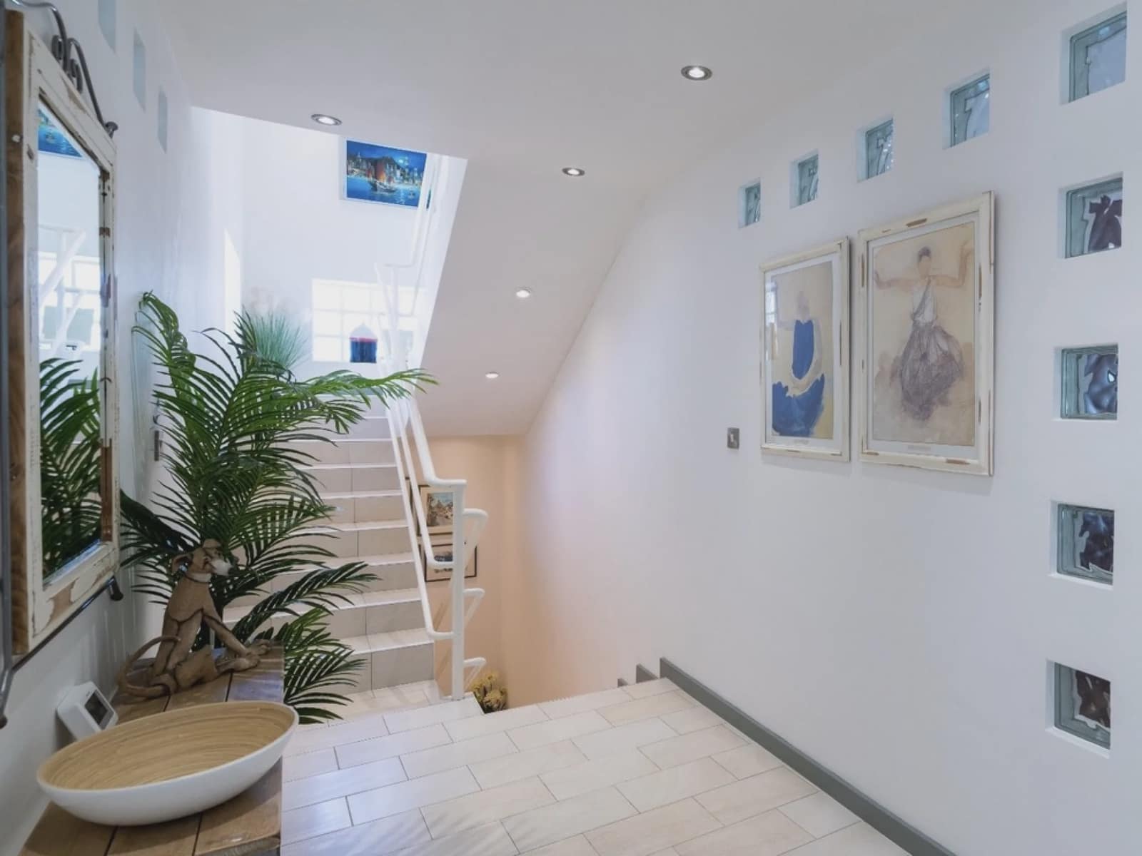 6 soveværelse Finca/Landehus til salg i Iznajar med swimmingpool garage - € 825.000 (Ref: 7786634)