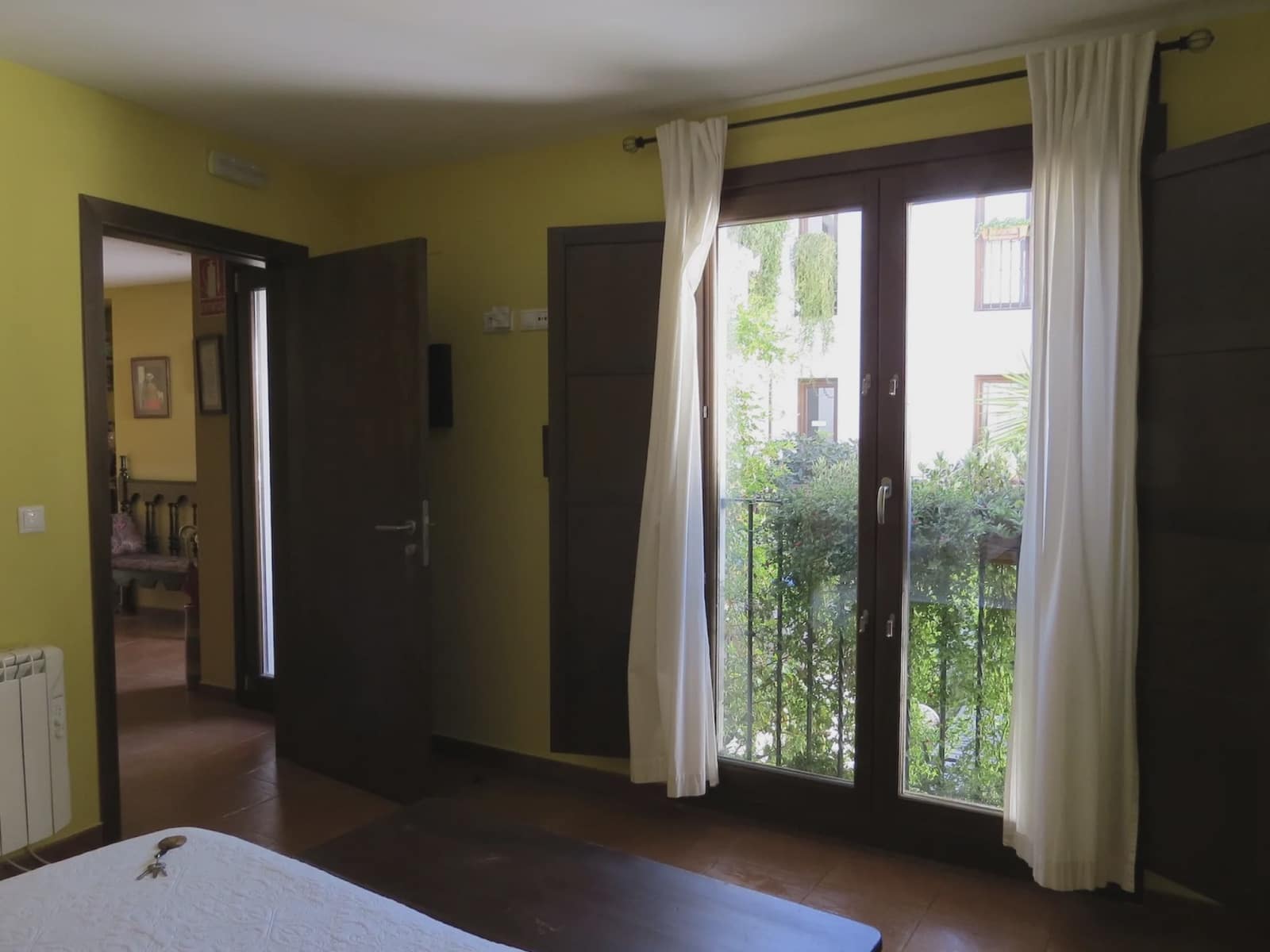 6 sypialnia Dom na sprzedaż w Miasto Grenada z garażem - 910 000 € (Ref: 7827296)