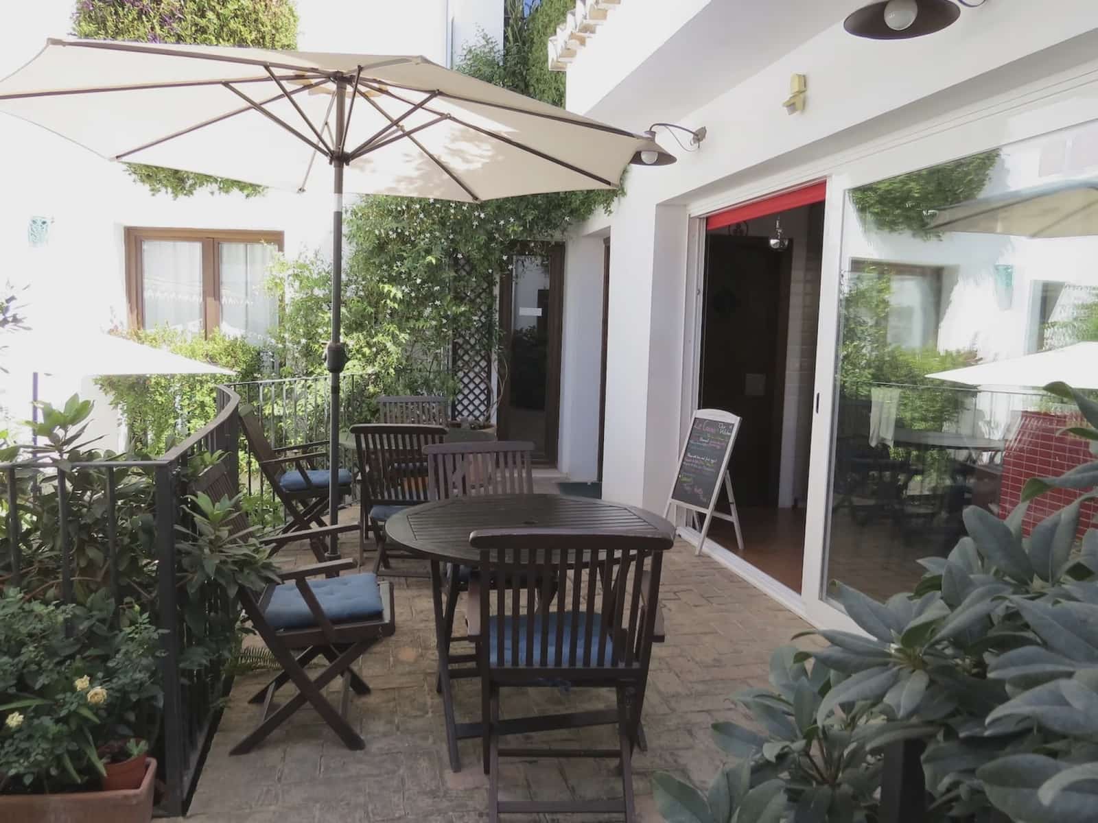 6 sypialnia Dom na sprzedaż w Miasto Grenada z garażem - 910 000 € (Ref: 7827296)