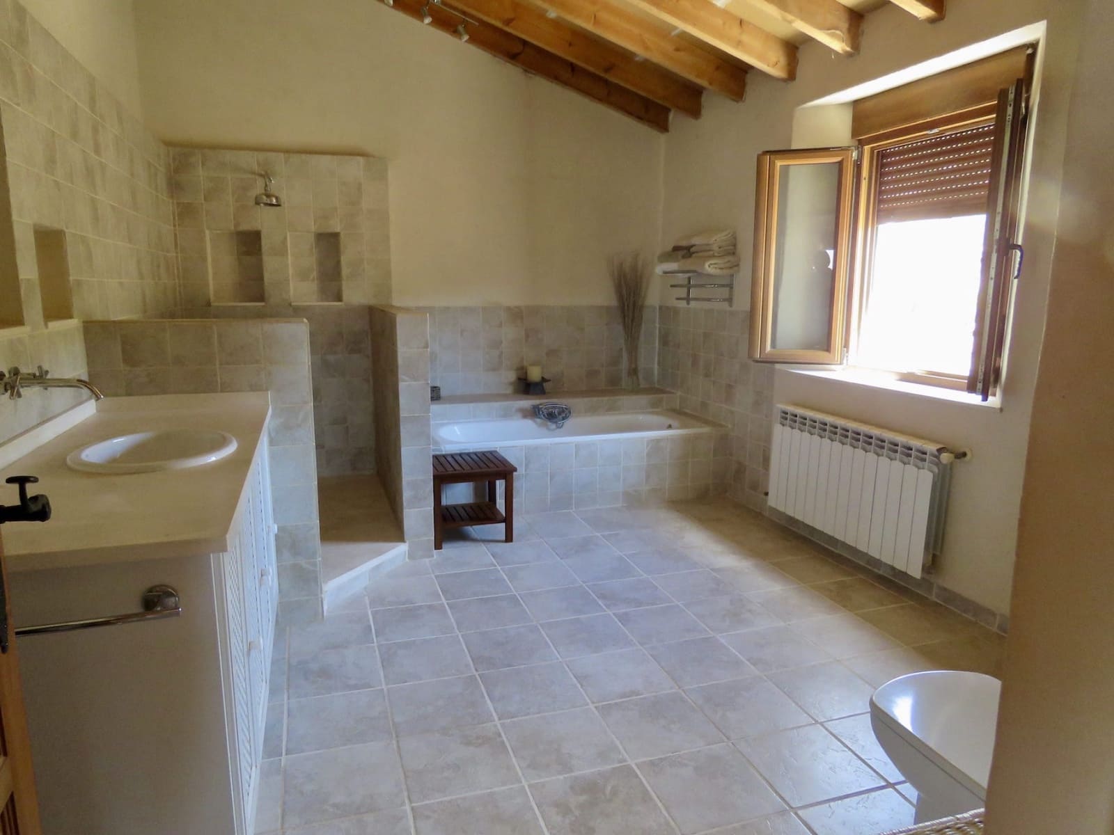 5 soveværelse Finca/Landehus til salg i Alhama de Granada - € 1.300.000 (Ref: 7835833)