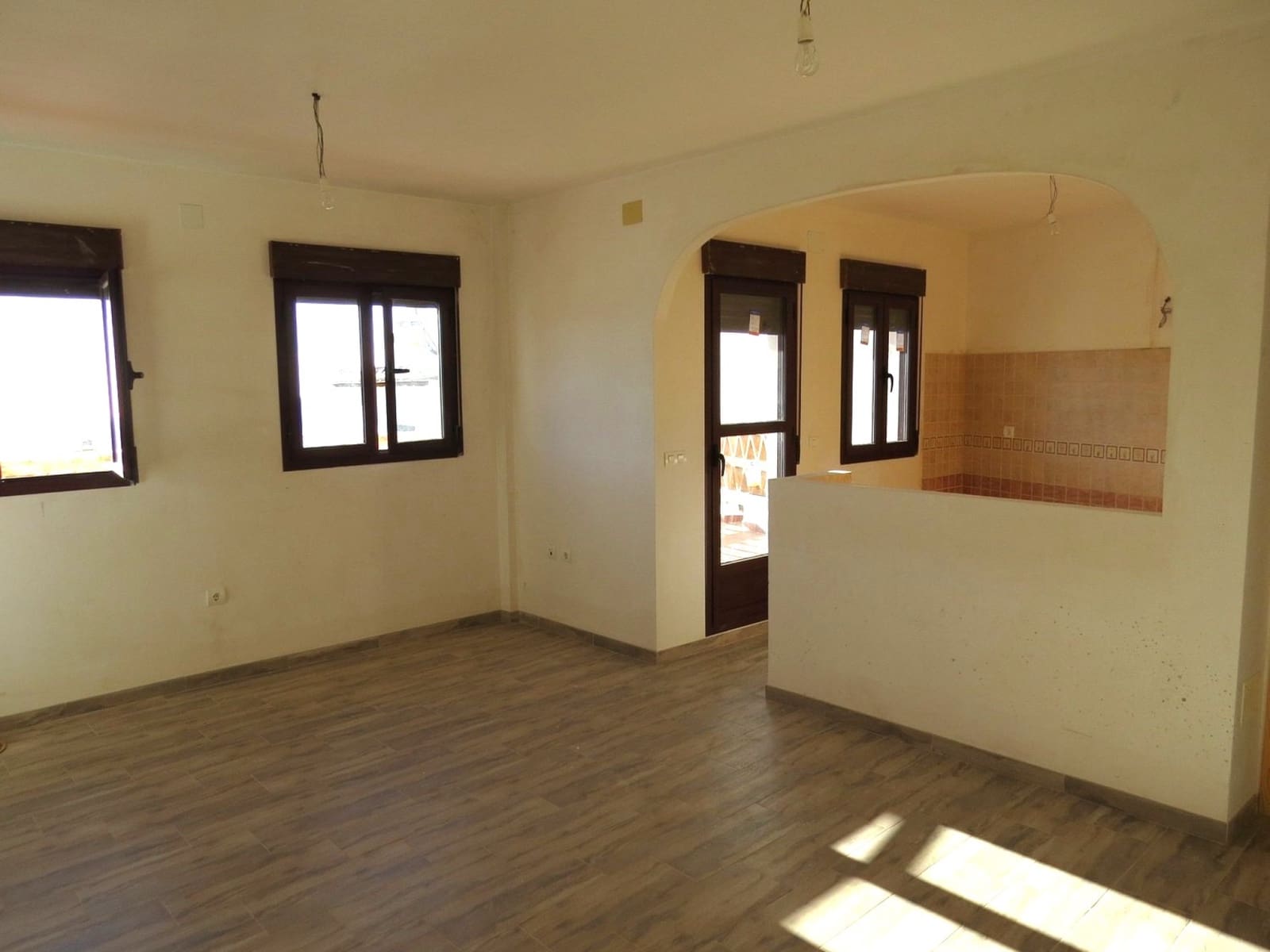 3 soveværelse Byhus til salg i Berchules med garage - € 129.000 (Ref: 7896197)