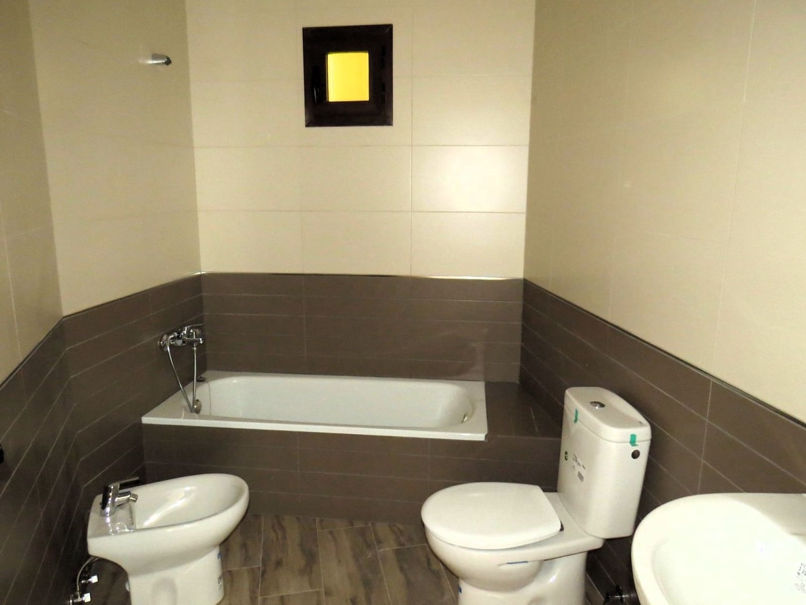 3 soveværelse Byhus til salg i Berchules med garage - € 129.000 (Ref: 7896197)