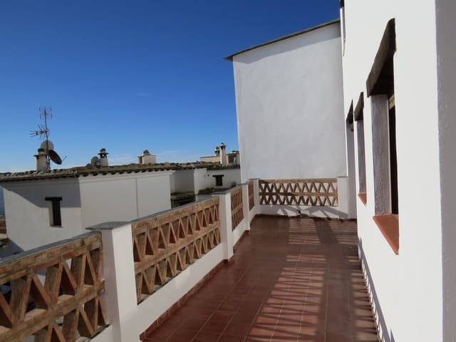 3 soveværelse Byhus til salg i Bérchules med garage - € 129.000 (Ref: 7896197)