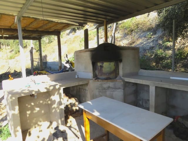 Finca/Casa Rural de 2 habitaciones en Válor en venta - 160.000 € (Ref: 8007143)