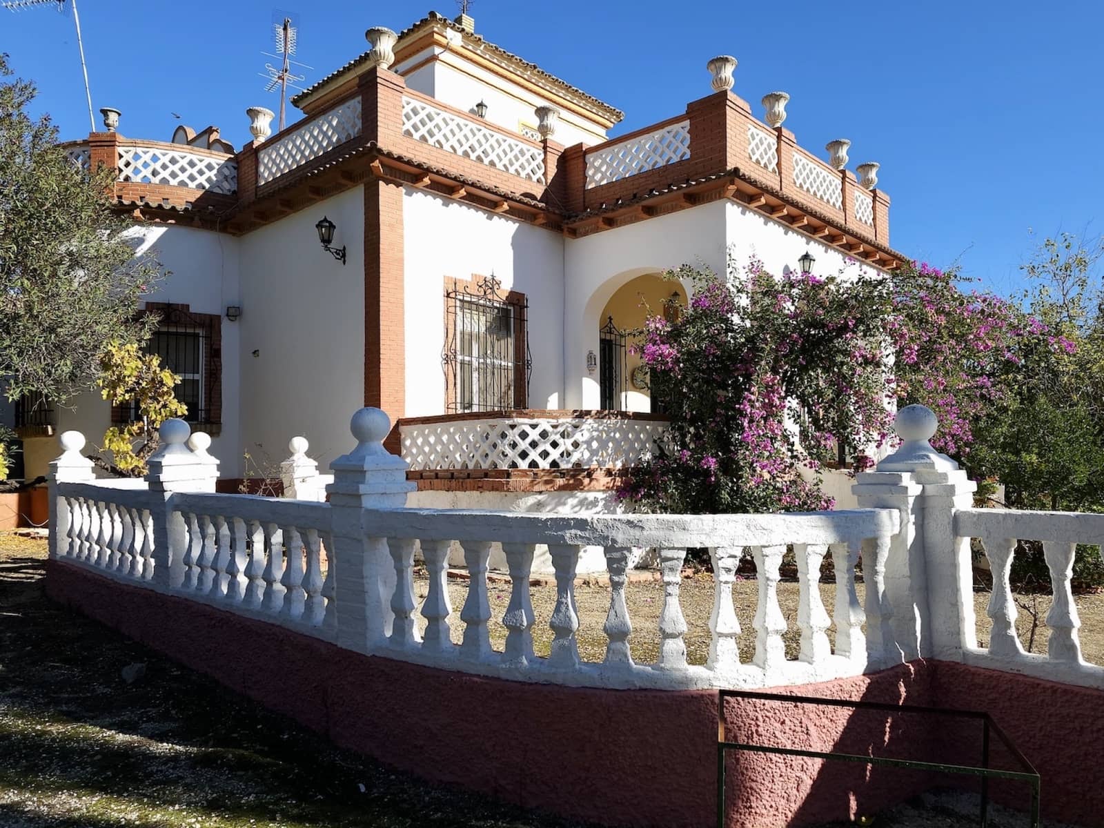 5 quarto Quinta/Casa Rural para venda em Puente Genil com piscina garagem - 400 000 € (Ref: 8074384)
