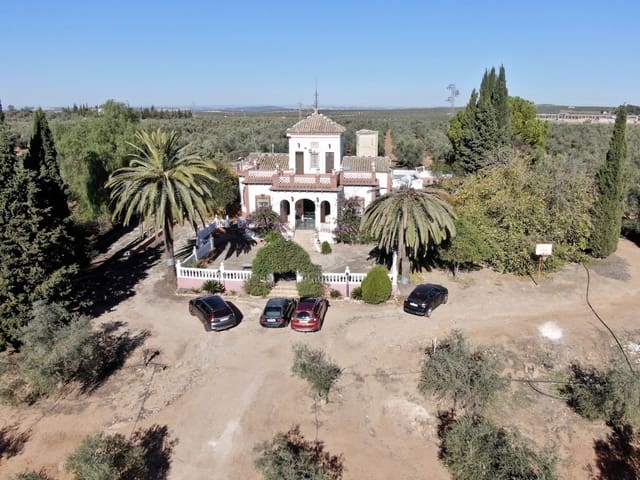 5 bedroom Finca/Country House for sale in Puente Genil with pool garage - € 400,000 (Ref: 8074384)
