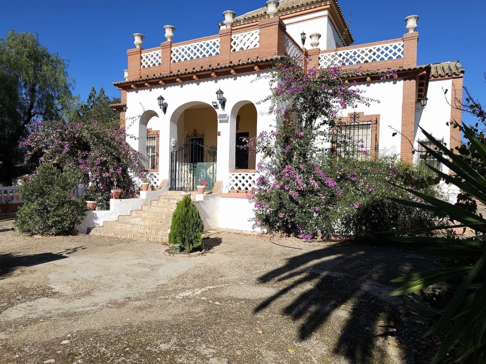 5 quarto Quinta/Casa Rural para venda em Puente Genil com piscina garagem - 400 000 € (Ref: 8074384)