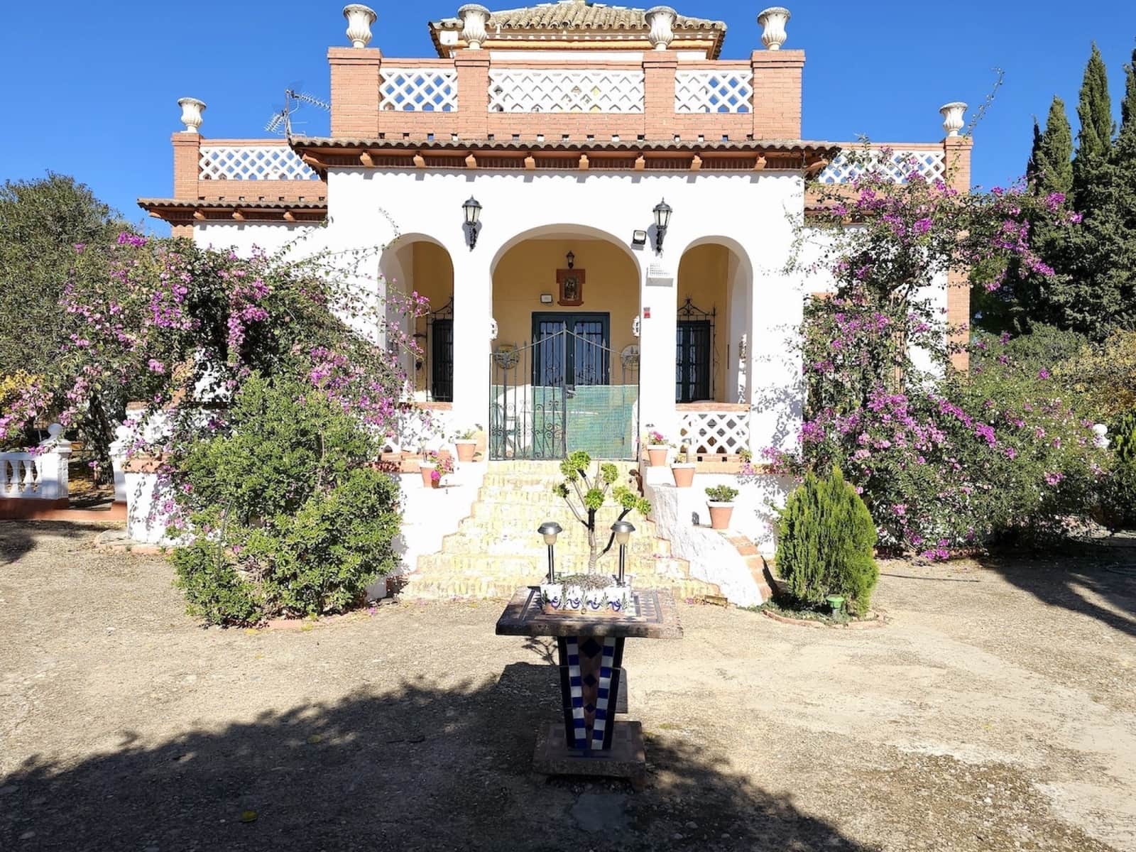 5 quarto Quinta/Casa Rural para venda em Puente Genil com piscina garagem - 400 000 € (Ref: 8074384)