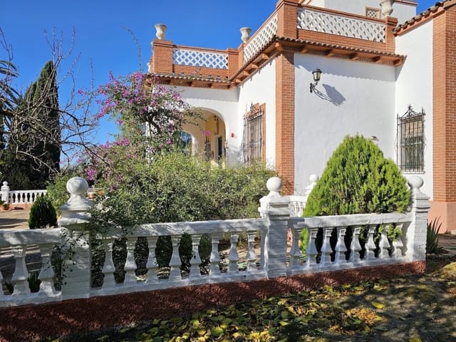 5 bedroom Finca/Country House for sale in Puente Genil with pool garage - € 400,000 (Ref: 8074384)