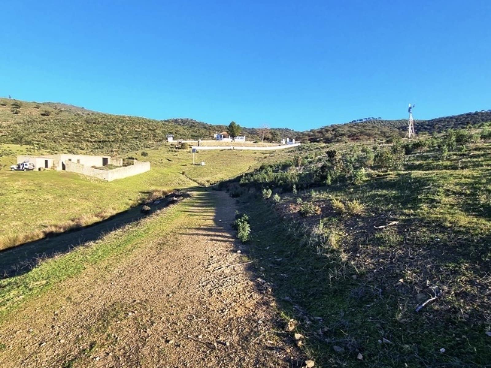 2 soveværelse Finca/Landehus til salg i Zufre med garage - € 1.250.000 (Ref: 8097259)