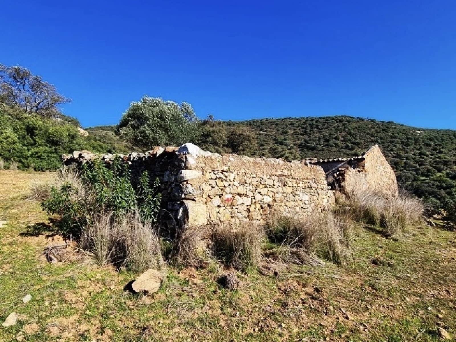 2 soveværelse Finca/Landehus til salg i Zufre med garage - € 1.250.000 (Ref: 8097259)