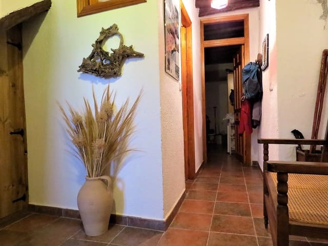 2 bedroom Townhouse for sale in Bérchules - € 80,000 (Ref: 8158939)