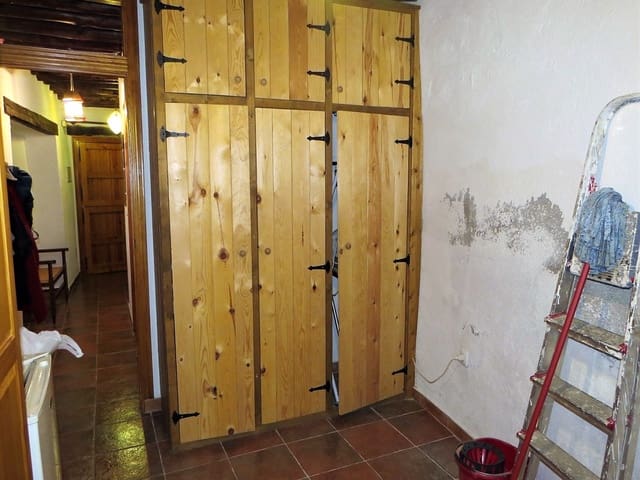 2 bedroom Townhouse for sale in Bérchules - € 80,000 (Ref: 8158939)