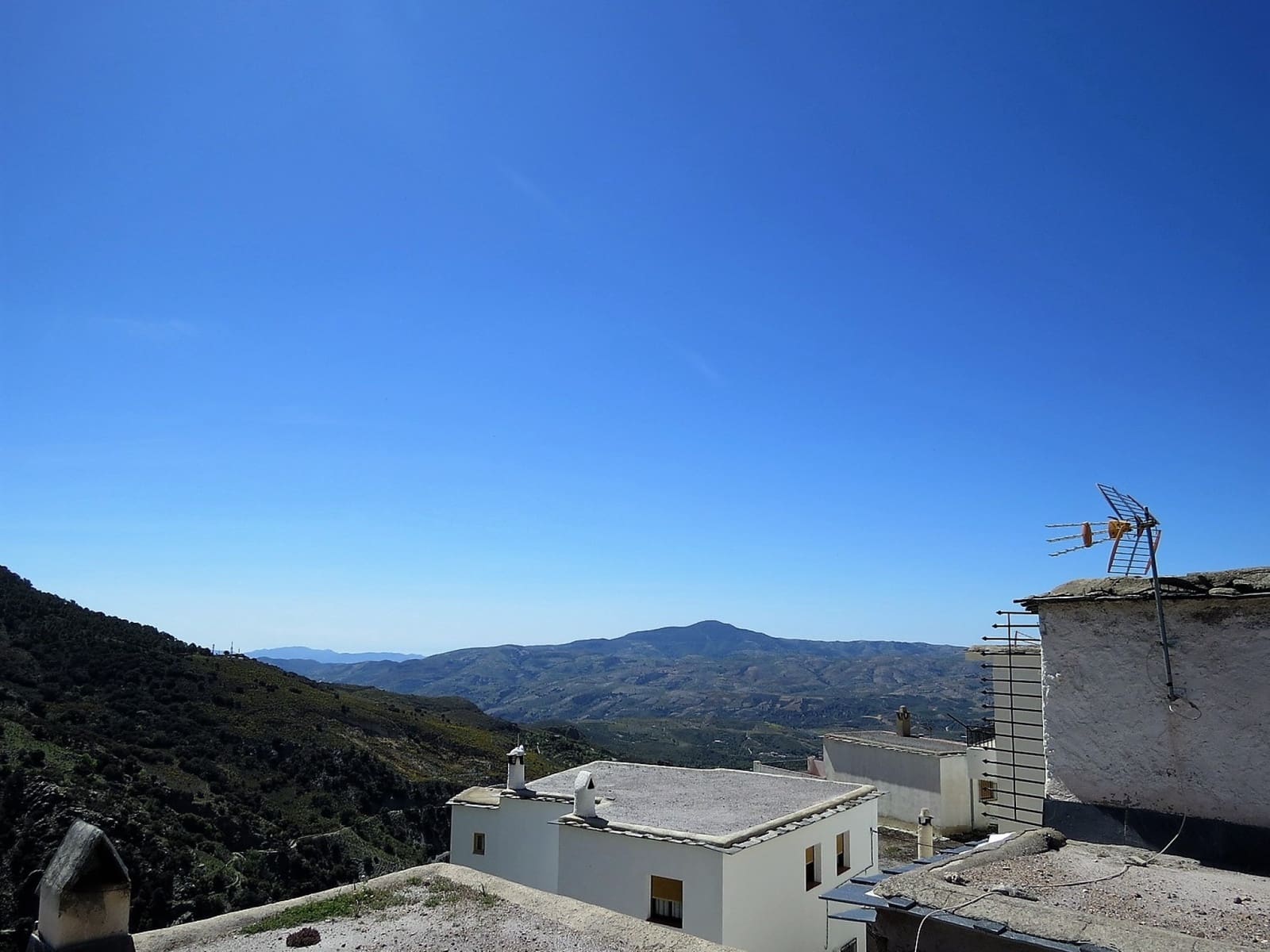 2 bedroom Townhouse for sale in Berchules - € 80,000 (Ref: 8158939)