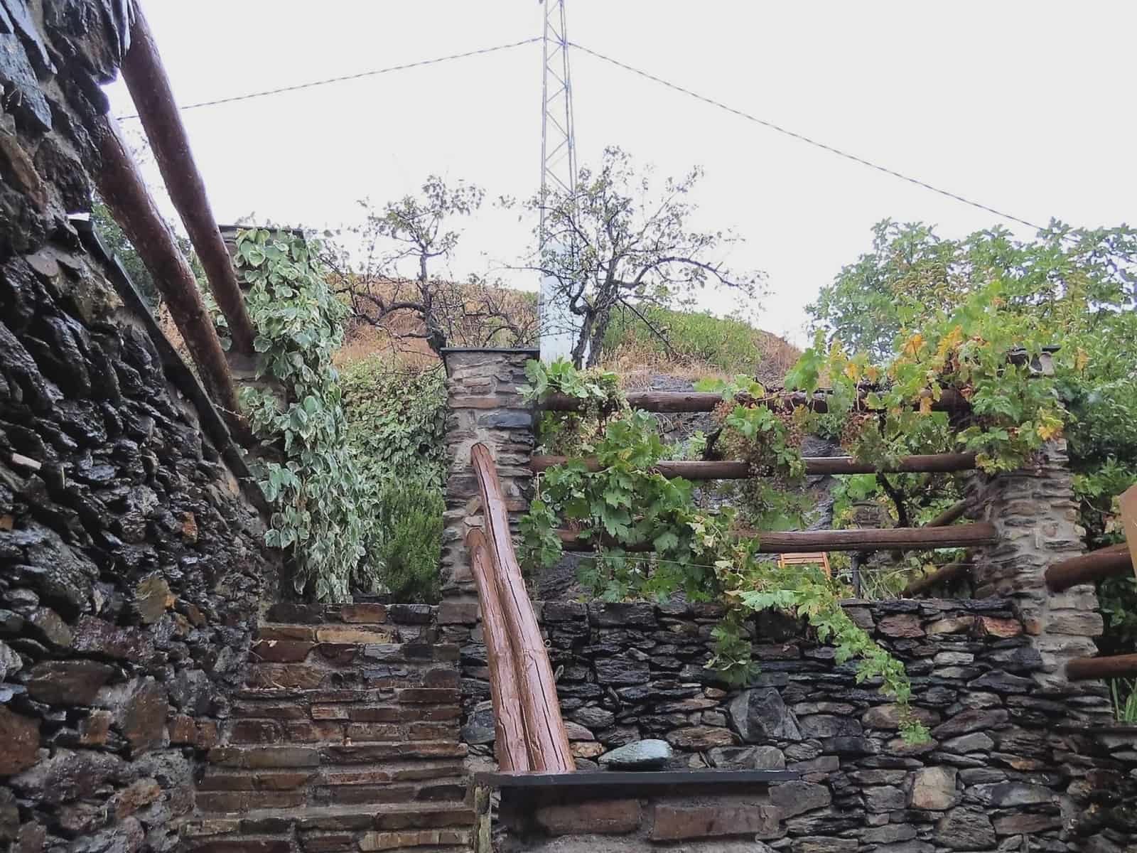 Casa de 2 habitaciones en Bérchules en venta - 80.000 € (Ref: 8158939)