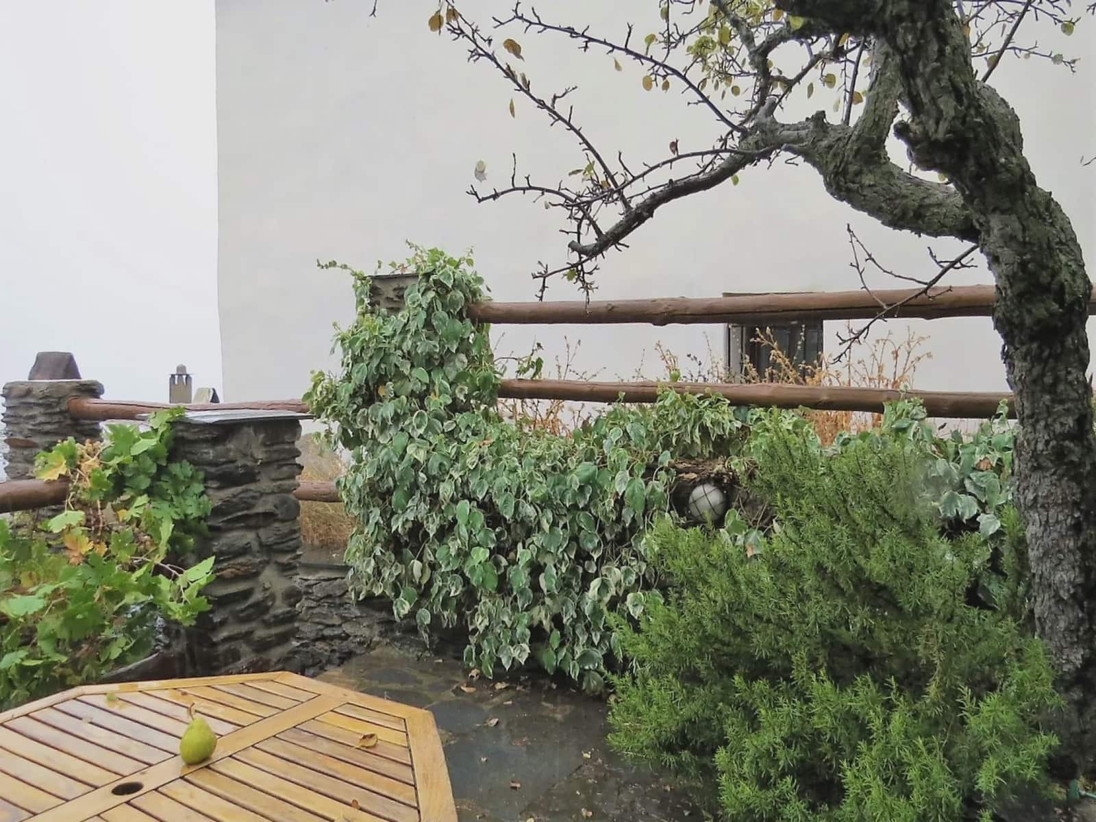 Casa de 2 habitaciones en Bérchules en venta - 80.000 € (Ref: 8158939)