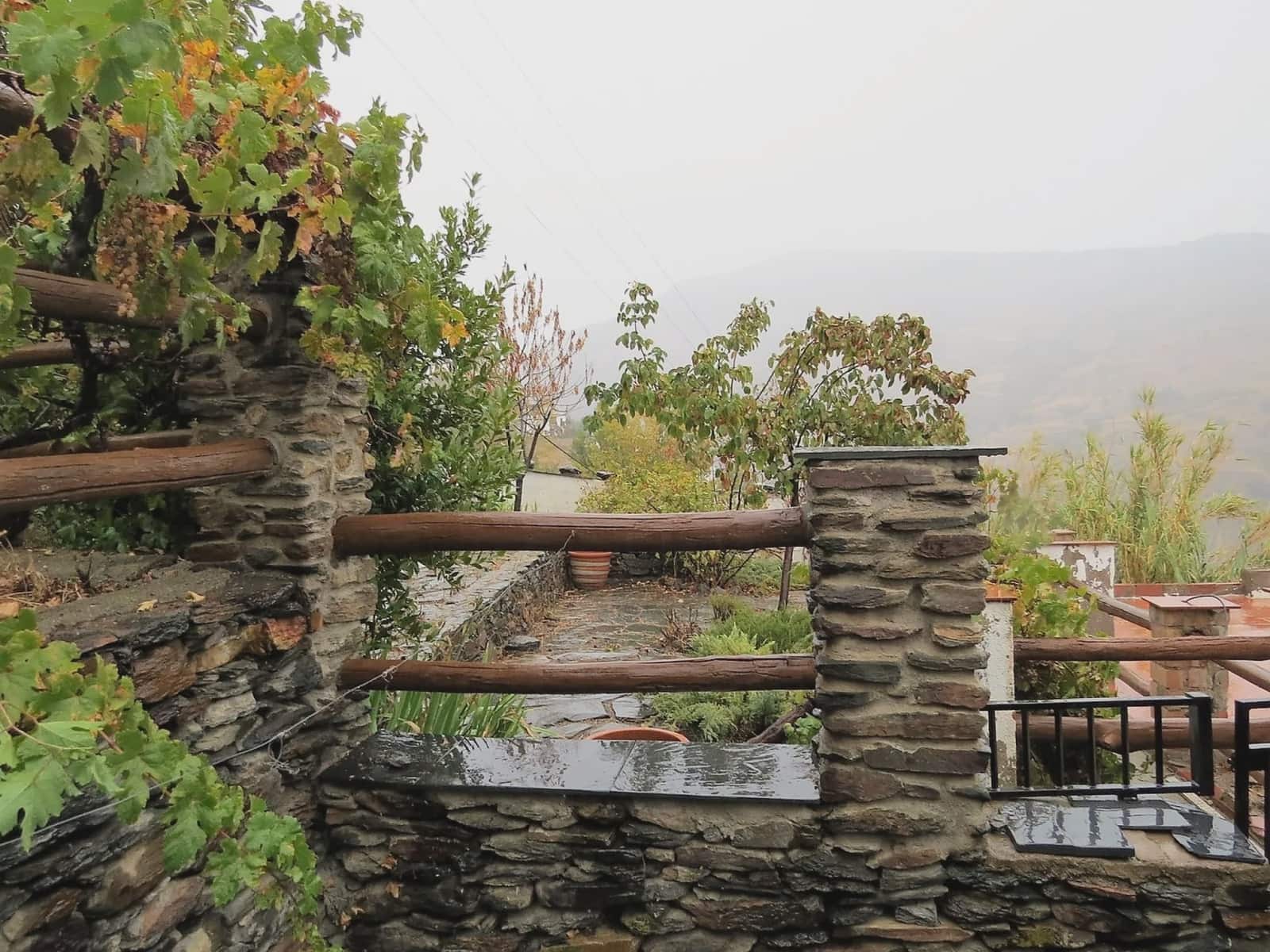 Casa de 2 habitaciones en Bérchules en venta - 80.000 € (Ref: 8158939)