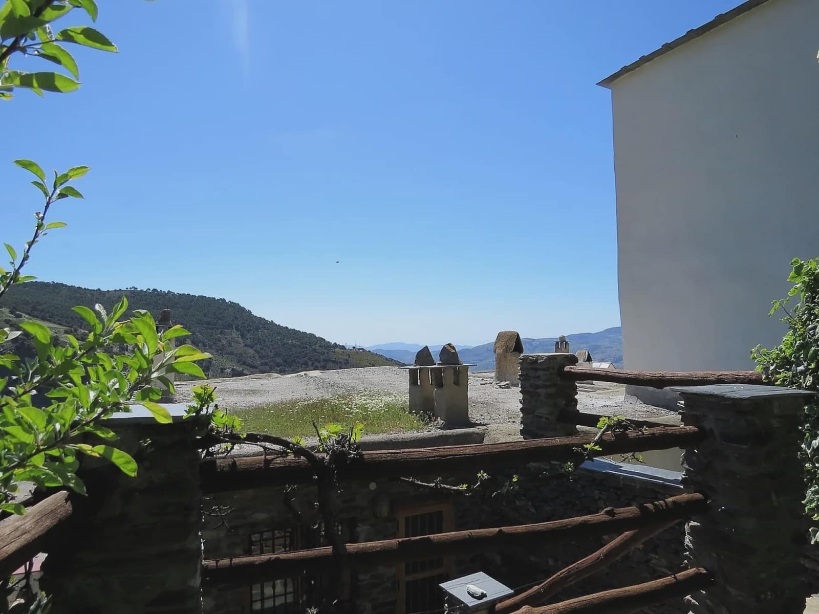 Casa de 2 habitaciones en Bérchules en venta - 80.000 € (Ref: 8158939)