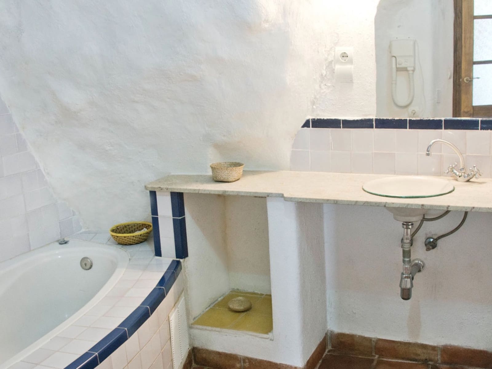 8 soverom Grottehus til salgs i Granada by med svømmebasseng - € 1 200 000 (Ref: 8246548)